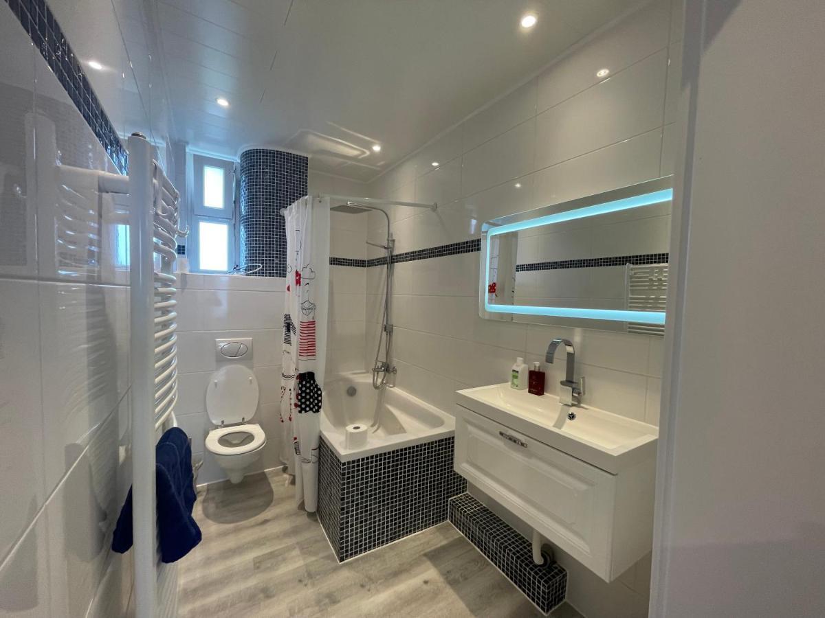 Moderne 4 Zimmer Apartment Mit Bergblick Stadtzentrum Contactless Check-In Gehrden  Екстер'єр фото