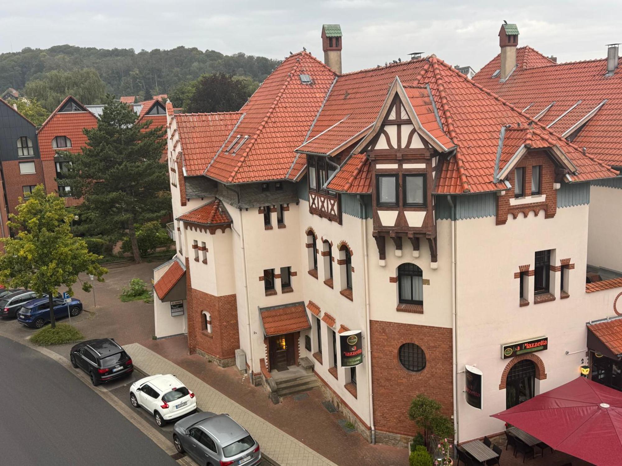 Moderne 4 Zimmer Apartment Mit Bergblick Stadtzentrum Contactless Check-In Gehrden  Екстер'єр фото