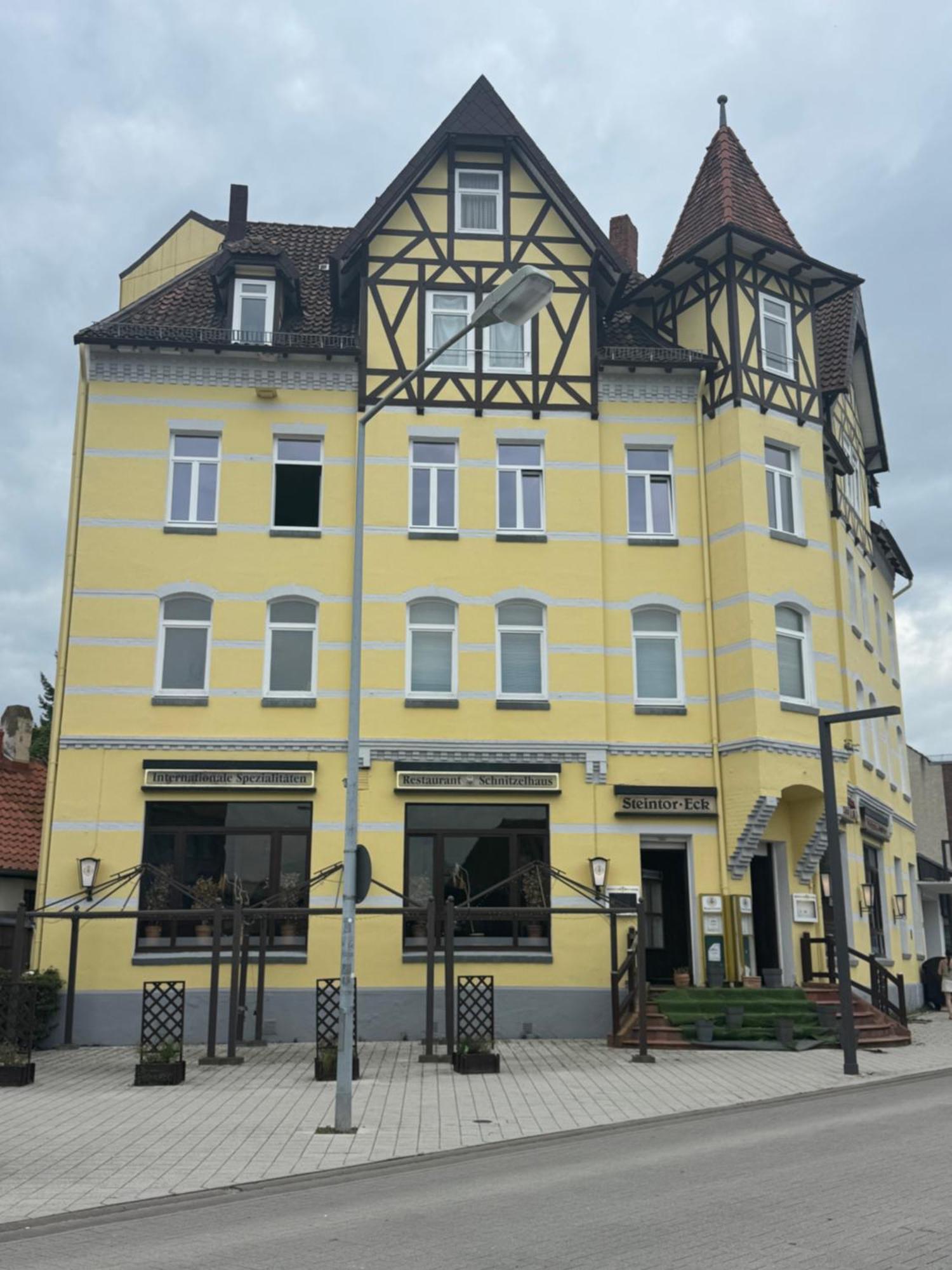Moderne 4 Zimmer Apartment Mit Bergblick Stadtzentrum Contactless Check-In Gehrden  Екстер'єр фото