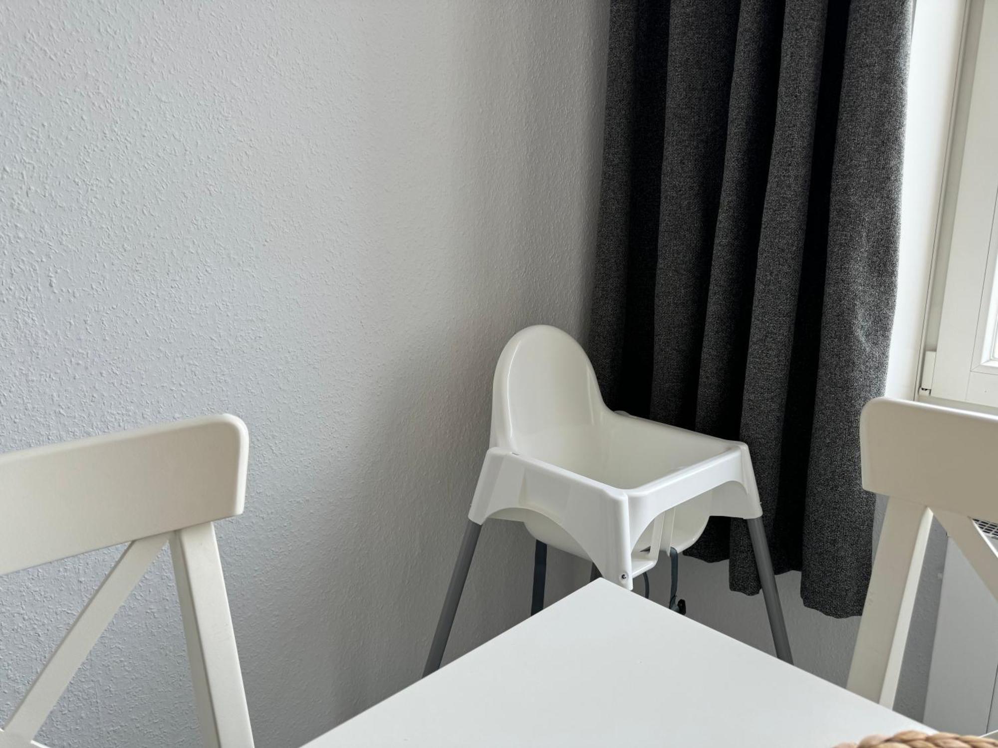 Moderne 4 Zimmer Apartment Mit Bergblick Stadtzentrum Contactless Check-In Gehrden  Екстер'єр фото