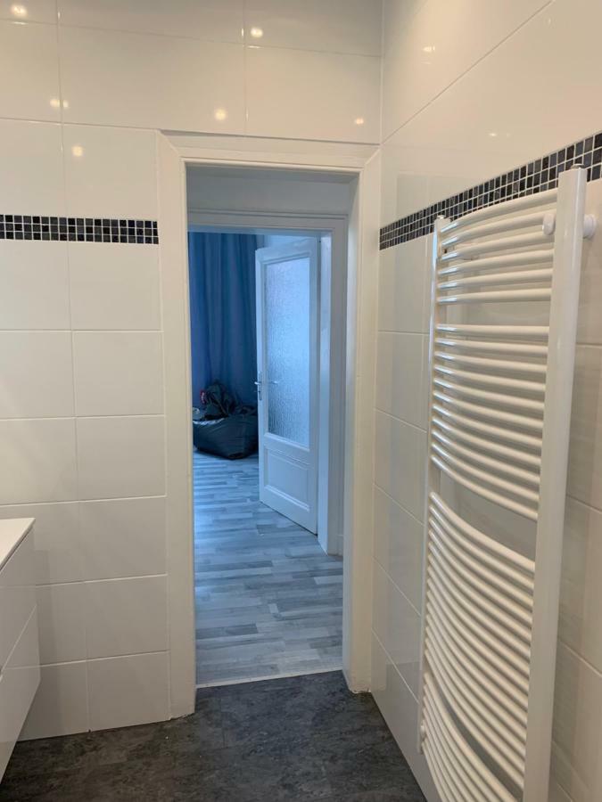 Moderne 4 Zimmer Apartment Mit Bergblick Stadtzentrum Contactless Check-In Gehrden  Екстер'єр фото