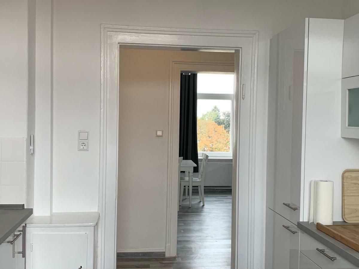 Moderne 4 Zimmer Apartment Mit Bergblick Stadtzentrum Contactless Check-In Gehrden  Екстер'єр фото